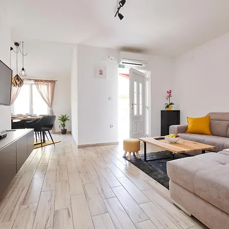 Villa Maris Brtonigla